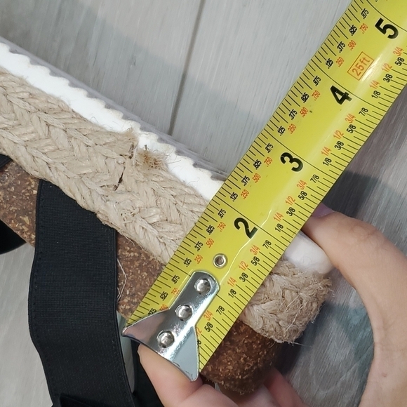 Steve Madden Women Elastic Strappy Platform chunky sandals shoes sz 9 - Picture 10 of 12